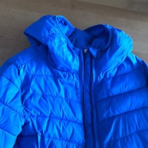 Youth Gap Fall/spring puffer jacket.